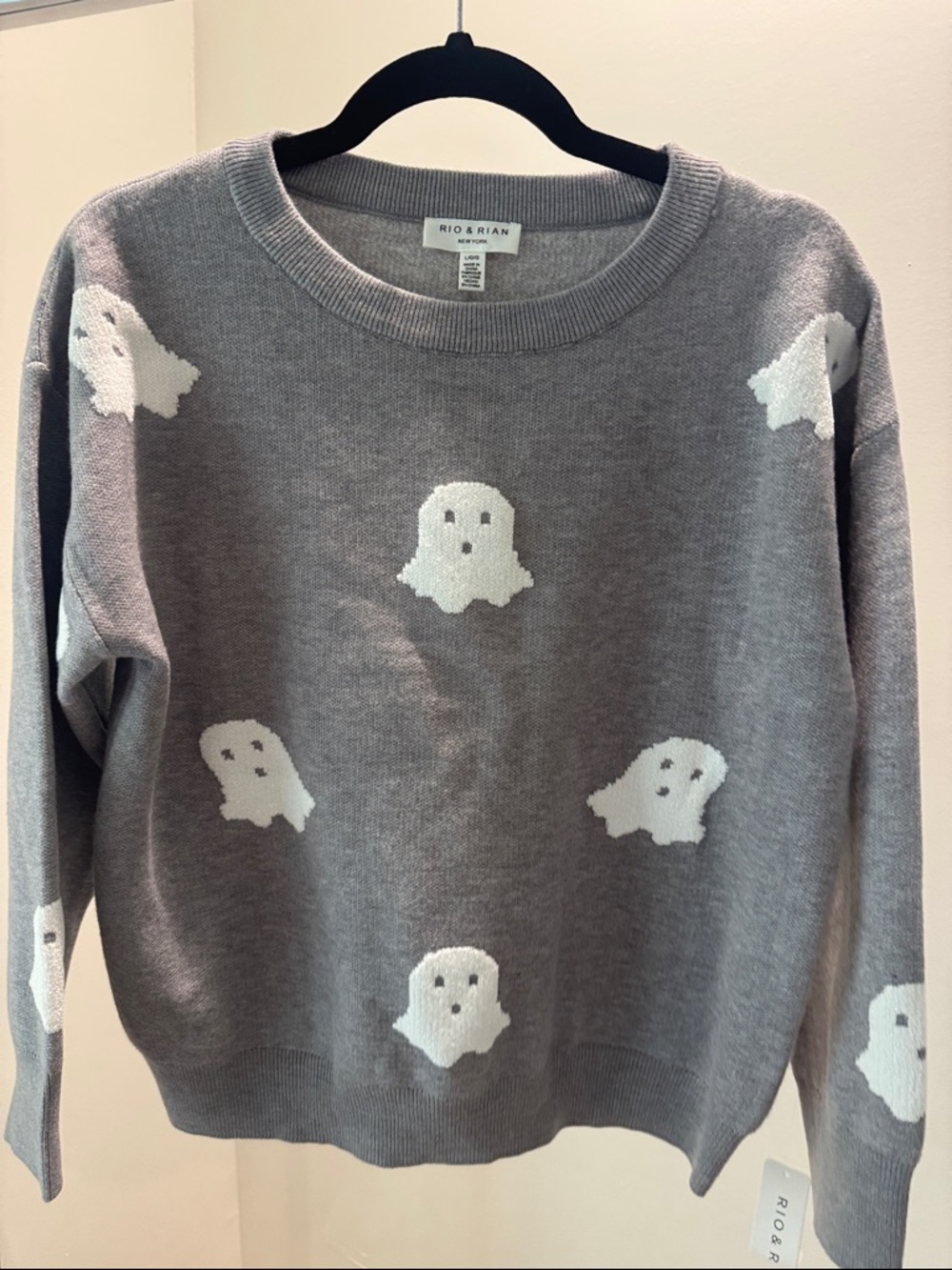 Rio & Rian Women's Gray Ghost Crewneck Sweater